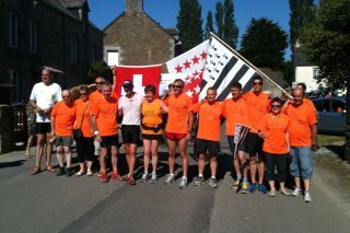 Des participants à l'édition 2012 du Relais de l'Amitié